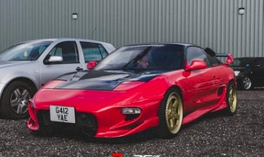 Mark 's Toyota MR2 Turbo