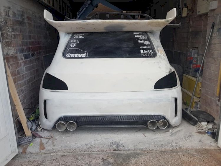 Russells Clio MK1 Project Stormtrooper 