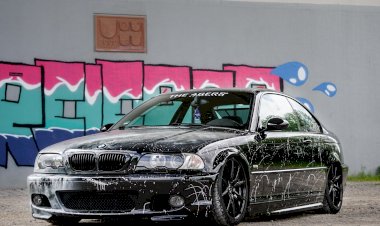 Laura - BMW E46 323Ci