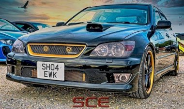 Rebecca Sweet - Lexus IS200