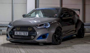 Allan David McAreavey - 2013 Hyundai Veloster Turbo