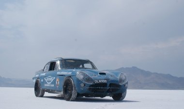 Ian Northeast - The World’s Fastest Jensen