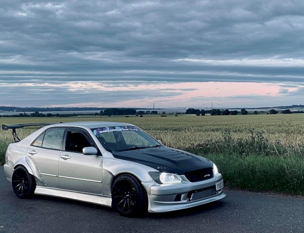 Jake - 2002 Lexus is200 SXE10 Turbo