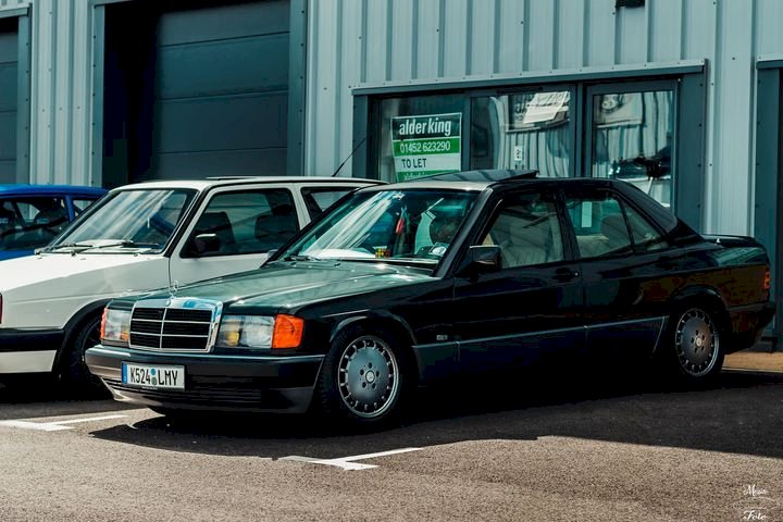 John Choppin  - 1992 Mercedes-Benz w201 190e 