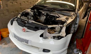 Tim Hardy  - 2001 Honda Integra TypeR