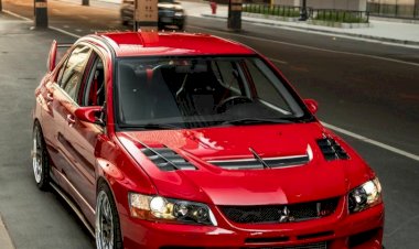 Rob Krajecki - 06' Mitsubishi Lancer Evolution MR