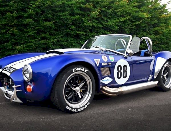 AdamC  YouTuber shows his Personal  car of - Dax Tojeiro - AC Cobra replica