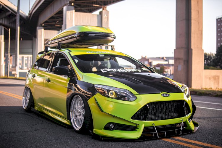 Michael - Bagged 2013 Ford Focus ST.