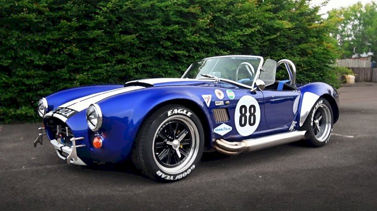 AdamC  YouTuber shows his Personal  car of - Dax Tojeiro - AC Cobra replica