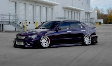 Michael Le  - 2002 Lexus IS300 Boosted