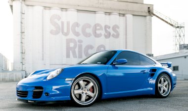 Alex A  - 2007 Porsche 911 Turbo