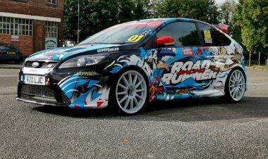 Lisa Cowley and Tony Blackham  -   Ford Focus Roadrunner RS