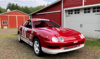 Steven Casper  - 1995 Acura Integra Special Edition