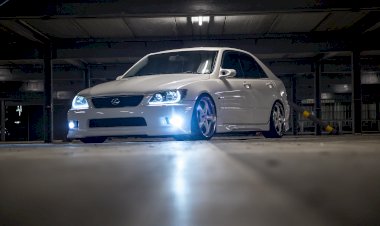 Faizal Rajie  2004 Lexus IS300