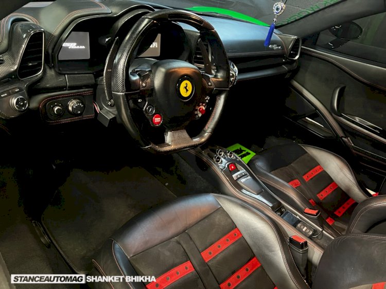 2011 Ferrari 458 Italia - Sam Eldam 