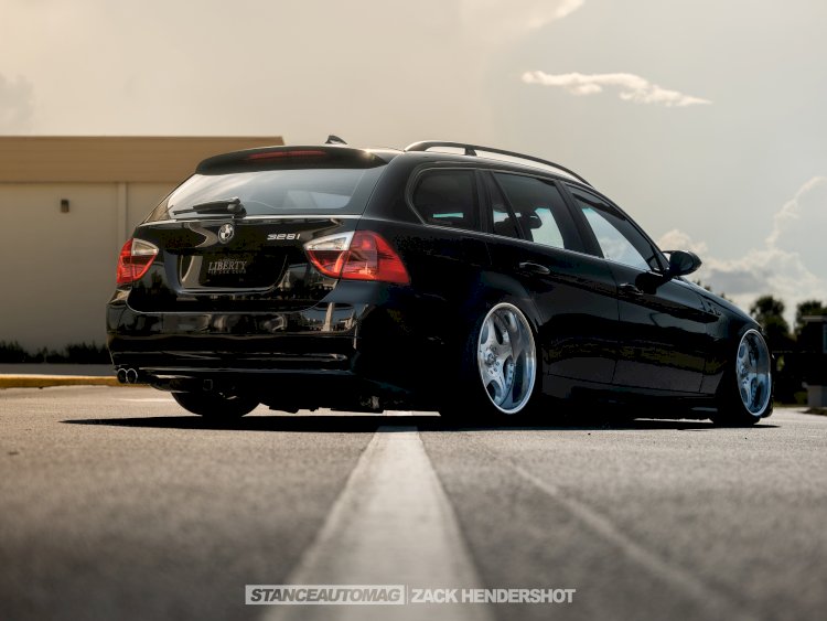 2007 Bagged BMW 328i  - Ramon Ramirez 