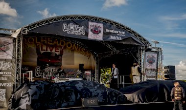 Petrolheadonisum at Knebworth House