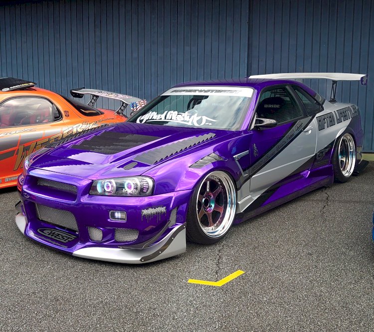 Skyline R34 Modified