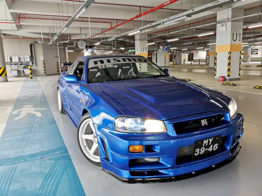 When Will the Nissan R34 Skyline GT-R Be Legal to Import to the United States?