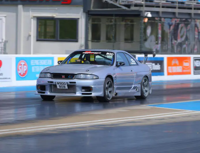 Nissan Skyline R33 GTST Build: Bob Morgan's 668BHP Midnight 44 Masterpiece