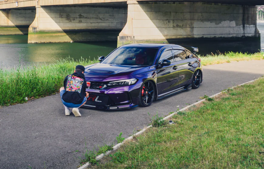Honda Civic FL5 Type R with Custom Air Suspension