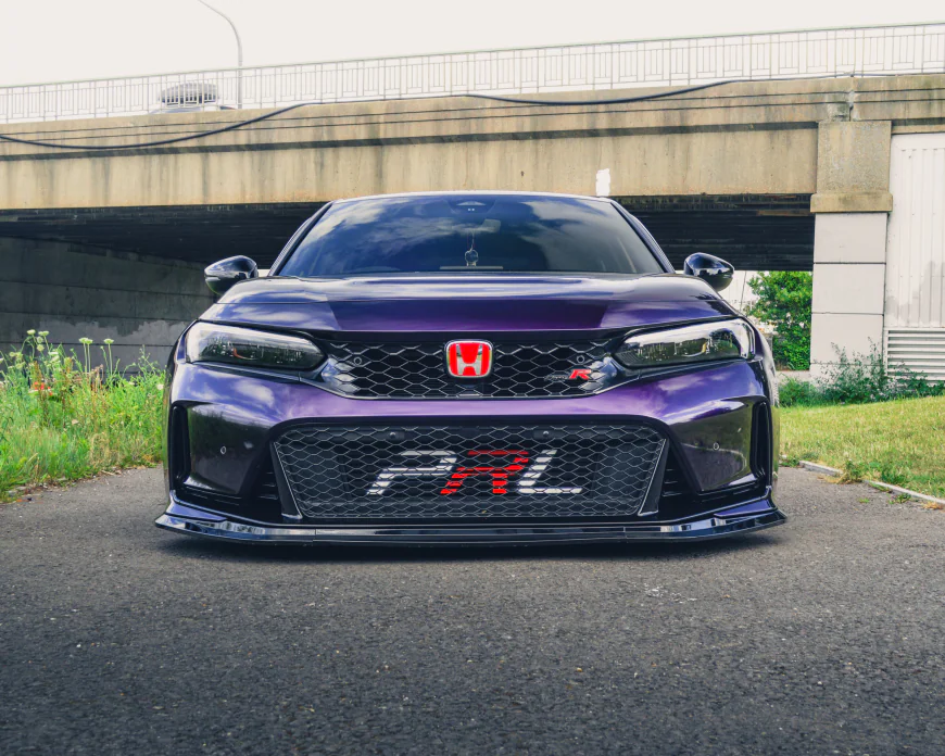 Honda Civic FL5 Type R with Custom Air Suspension