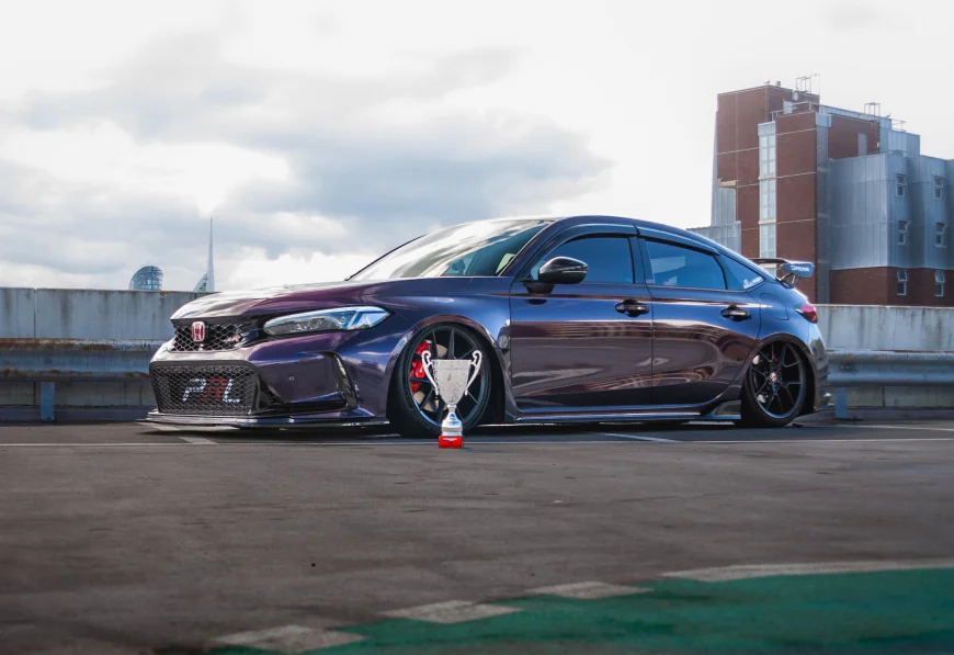 Honda Civic FL5 Type R with Custom Air Suspension