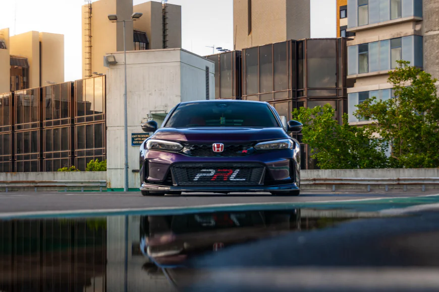 Honda Civic FL5 Type R with Custom Air Suspension