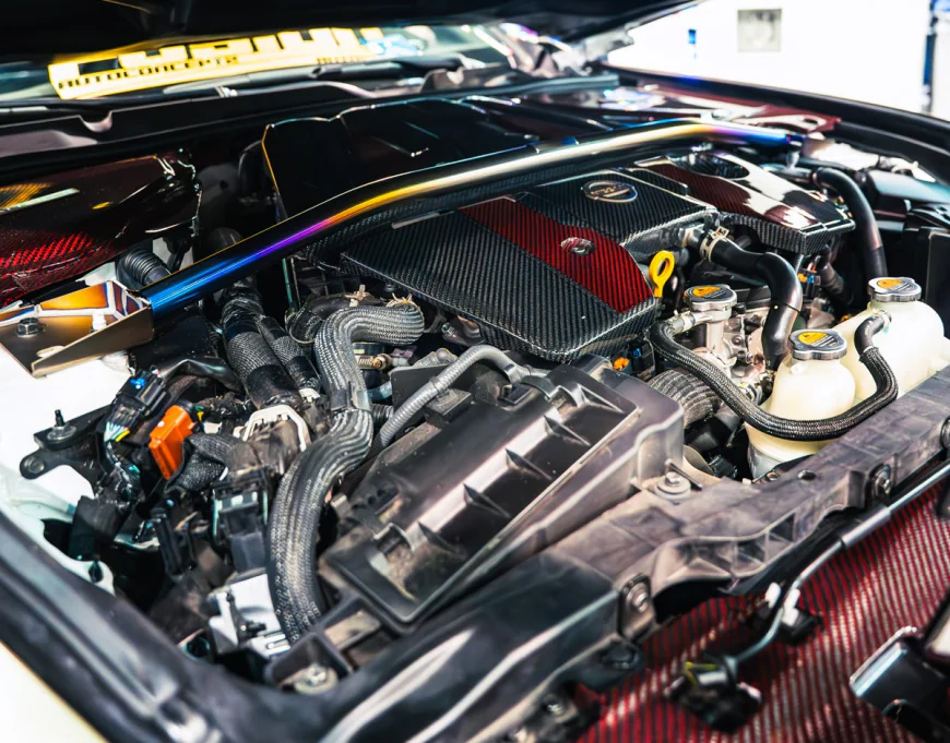 Pandem Widebody Nissan Z Build by Wren Buna engine