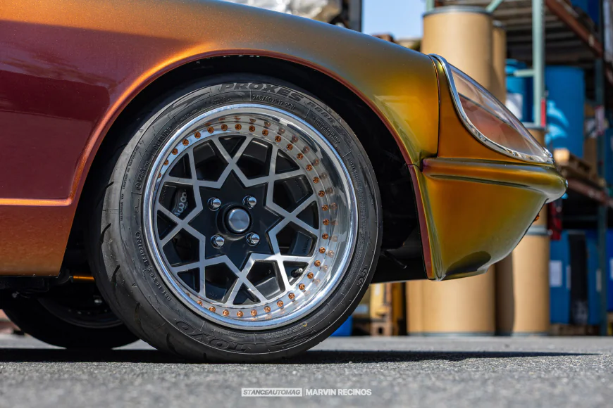 Custom 1970 Datsun 240Z Series 1 L28 Mikuni Build Guide