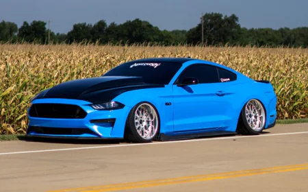 Bagged Ford Mustang GT Coyote S550 – Grabber Blue Airlift Build