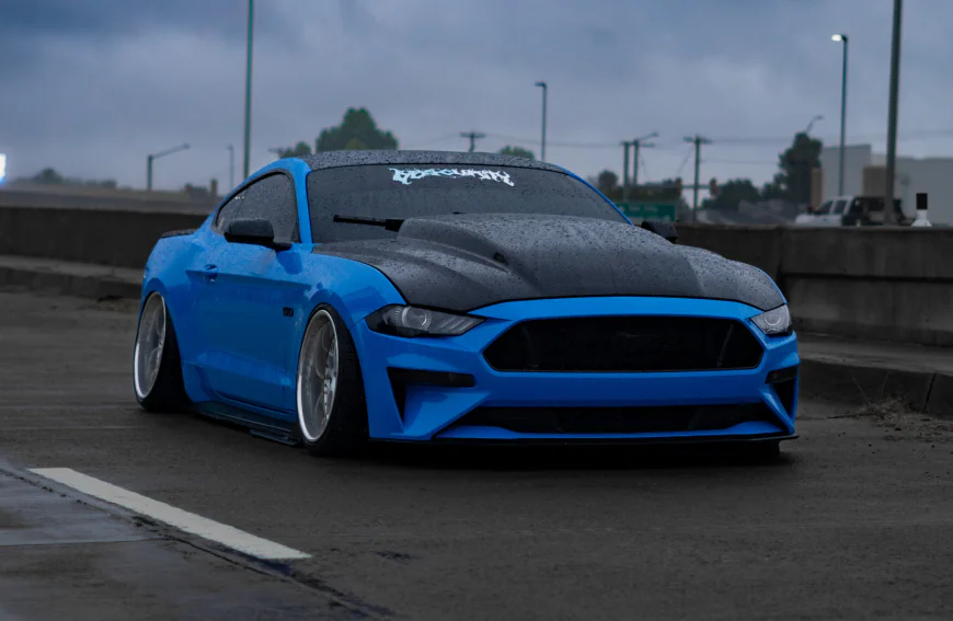 Bagged Ford Mustang GT Coyote S550 – Grabber Blue Airlift Build