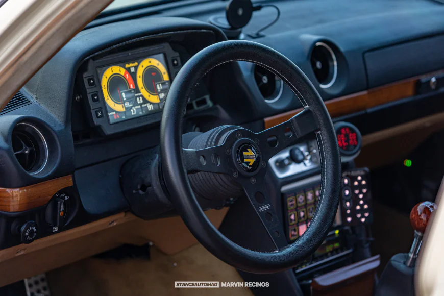 Mercedes W123 300D 1JZ Swap – 420hp Bagged Build