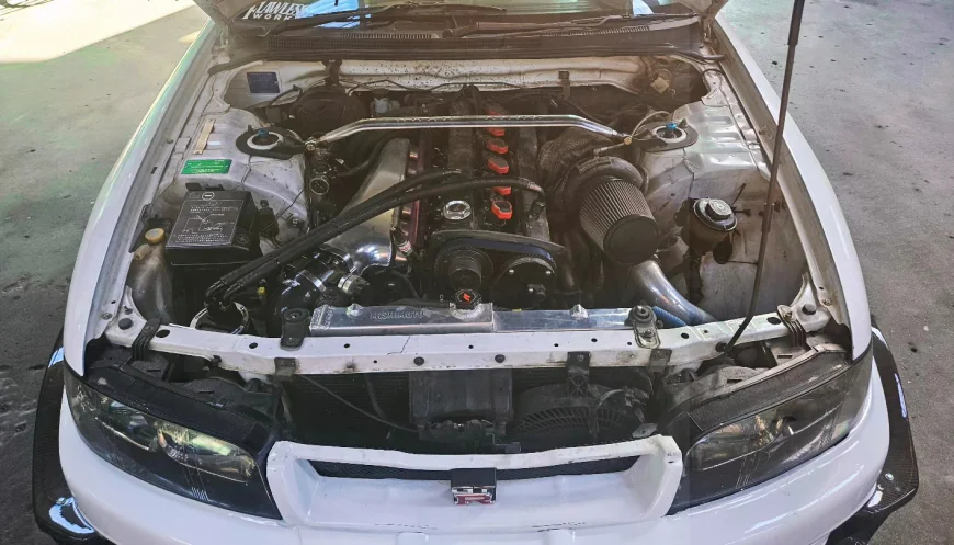 The Ultimate R33 Nissan Skyline GTS25T-M  engine bay