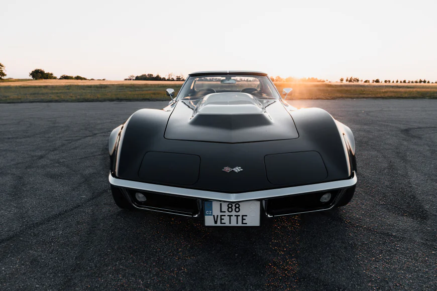1969 Chevrolet Corvette C3 Restomod 715HP 8.8L V8 Build from Prague