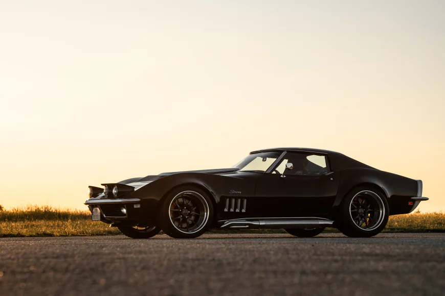 1969 Chevrolet Corvette C3 Restomod 715HP 8.8L V8 Build from Prague