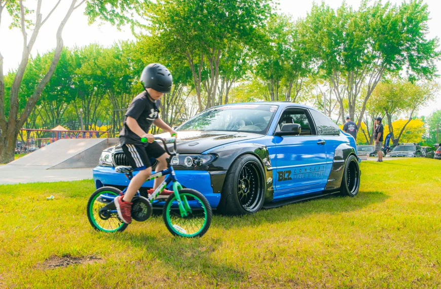 2005 BMW 330ci E46 Widebody LS3 Swap 825HP Three-in-One Build Quebec