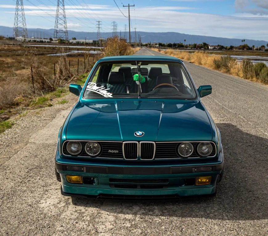 1991 BMW 318i E30 Cabriolet Restomod