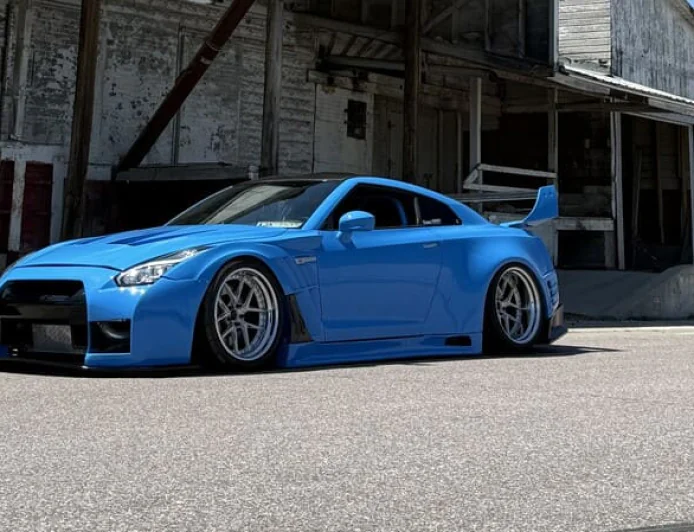 2010 Nissan GT-R R35: 1 of 1 Custom Widebody Build With 650HP
