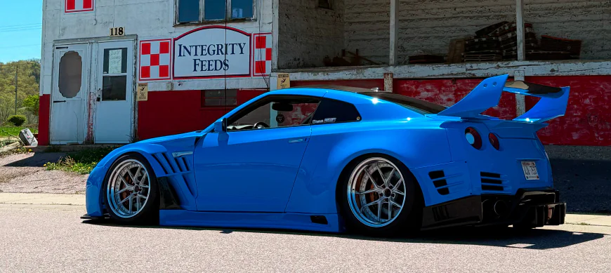 2010 Nissan GT-R R35 1 of 1 Twin-turbo VR38DETT