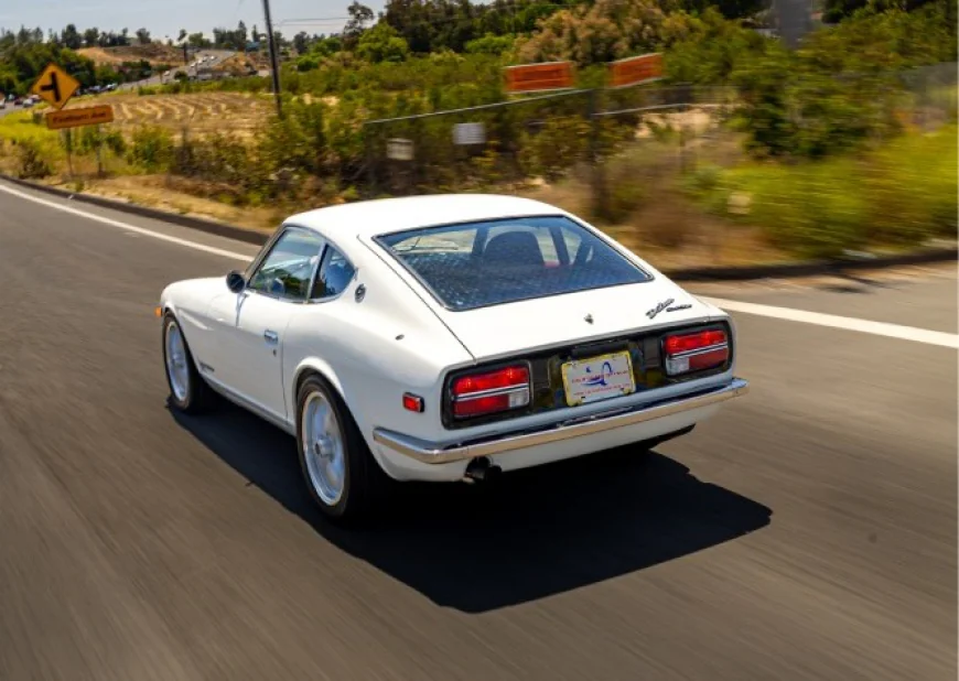 1972 Datsun 240Z Build: Kilimanjaro White L28 Stroker with Chip Foose Approval