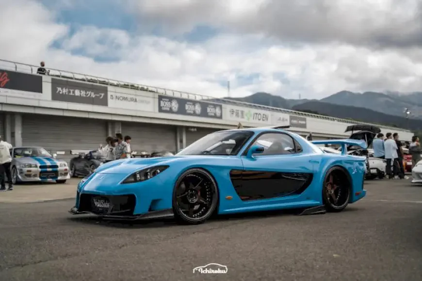 Blue slammed mazda rx7 