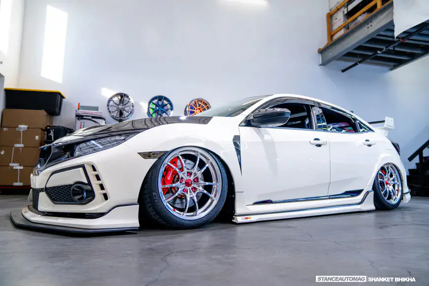 heathely modified civic type r in white and bagged