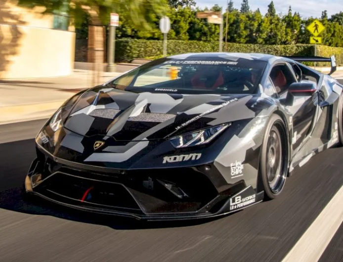 LibertyWalk Lamborghini Huracán Build: Victor Leong's First-in-the-US Widebody Ronin V10