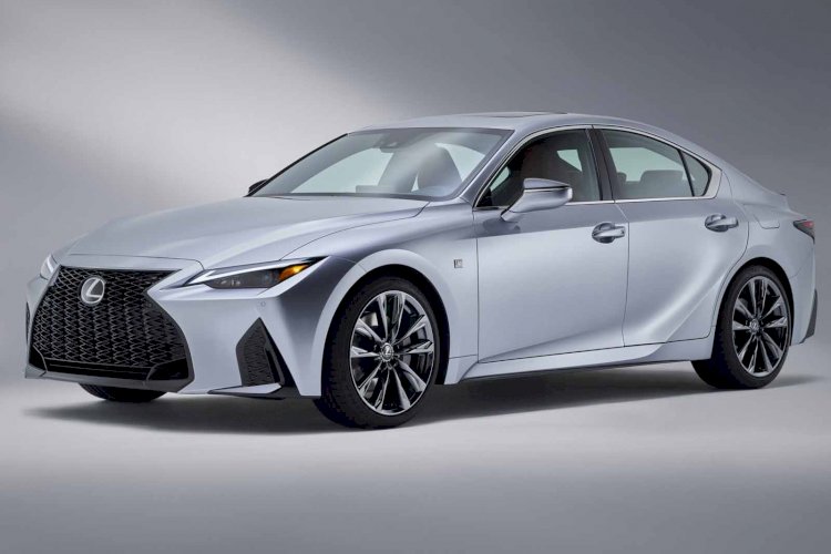 Lexus is the luxury vehicle division of which Japanese car manufacturer?