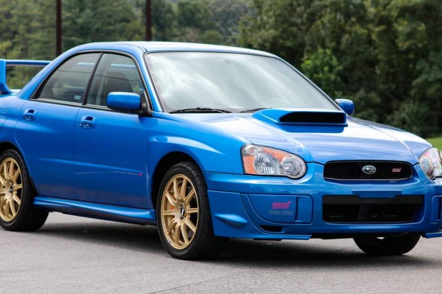 Which Toyota model was designed as a collaboration with Subaru?
